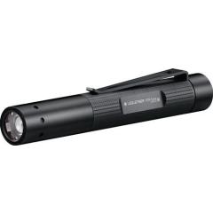 LED-Taschenlampe P2R Core 15/50/120 lm Akku 1 Li-Ion 15-65m